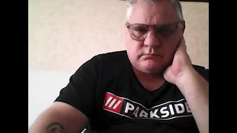 Thierrysymp online show from November 9, 10:24 am