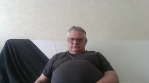 Thierrysymp online show from May 1, 3:27 pm