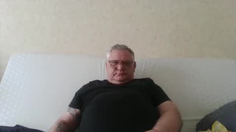 Thierrysymp online show from May 9, 4:56 pm
