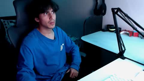 thieves_us online show from February 24, 5:11 am