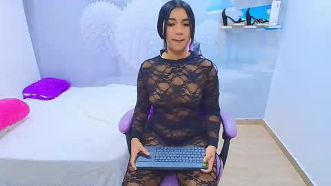 thifany_girlshot online show from September 14, 4:22 am