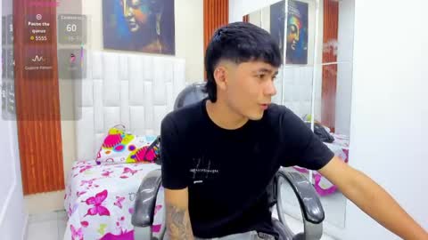  THIAGO COLLINS  online show from May 26, 10:17 pm