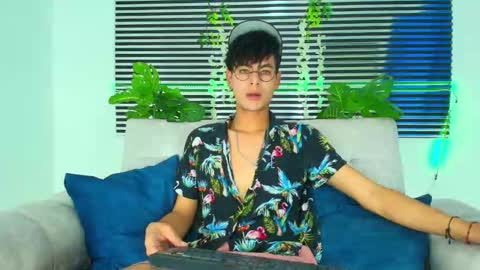 Thiago Saenzz online show from February 5, 3:11 am