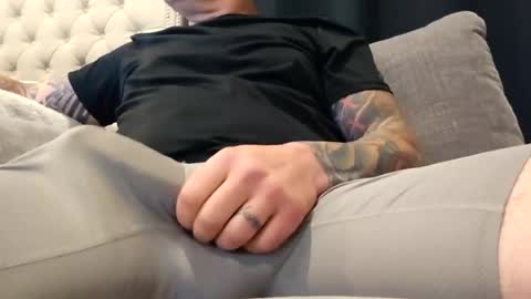 thiknwet online show from June 19, 2:49 am
