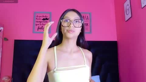 Snapshot of thin_eva chatting on February 13, 1:07 pm Eva online show from February 13, 1:07 pm