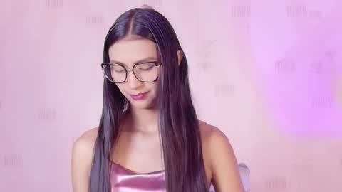 Snapshot of thin_eva chatting on February 19, 8:05 pm Eva online show from February 19, 8:05 pm