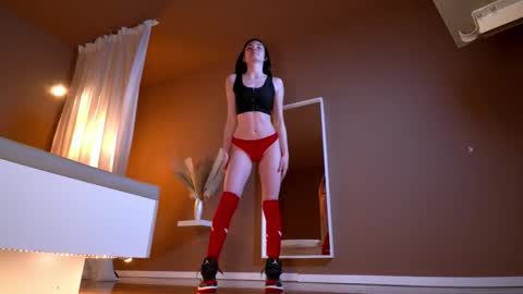 Snapshot of this_is_lilly chatting on March 21, 2:53 pm Lilly online show from March 21, 2:53 pm