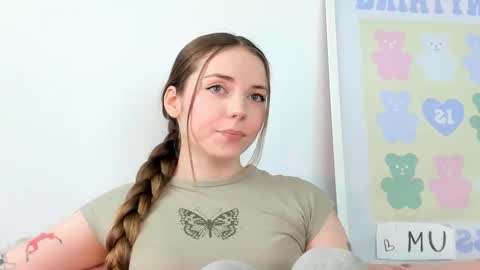 Amelia  shows on mondays fridays and sundays  if anything changes im giving updates on my fansly  online show from May 18, 3:40 pm