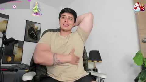 Snapshot of thom_ohtani chatting on November 6, 2:01 am thom_ohtani online show from November 6, 2:01 am