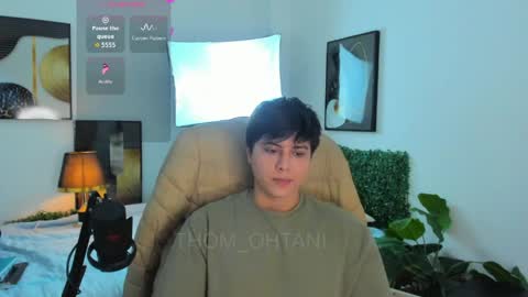 thom_ohtani online show from April 4, 12:09 am