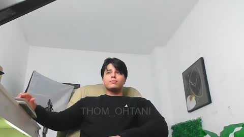 thom_ohtani online show from June 2, 8:44 pm