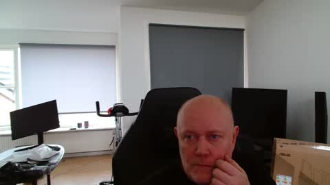 Snapshot of thomas315627 chatting on March 19, 2:54 pm thomas315627 online show from March 19, 2:54 pm