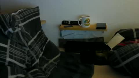 Snapshot of thomas6799 chatting on October 22, 5:19 am thomas6799 online show from October 22, 5:19 am