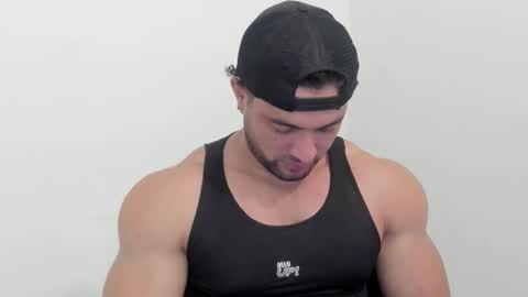 Thomas Brandon online show from November 9, 4:00 am