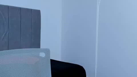 Thomas Brandon online show from January 12, 5:23 am