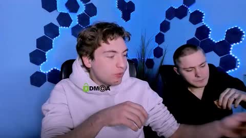 thomas_crow online show from February 16, 7:43 pm