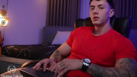 Thomas Falcon online show from December 13, 2:21 am