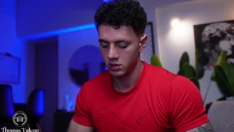 Thomas Falcon online show from January 12, 2:03 am