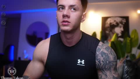 Thomas Falcon online show from January 31, 2:15 am