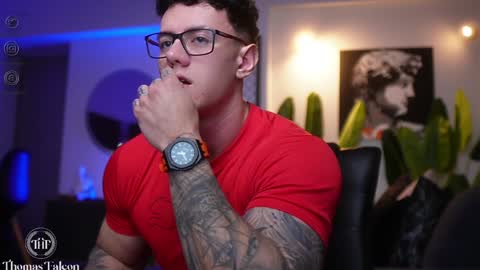 Thomas Falcon online show from February 2, 3:43 am