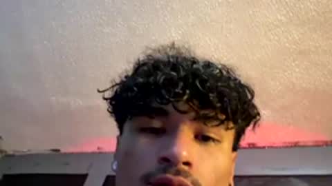 Snapshot of thomas_fit1 chatting on April 8, 6:08 pm Thomas 3 JUST STAY AND BE MY LAST LOVE online show from April 8, 6:08 pm