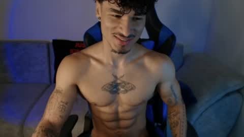 Snapshot of thomas_fit1 chatting on July 5, 12:45 pm Thomas 3 JUST STAY AND BE MY LAST LOVE online show from July 5, 12:45 pm