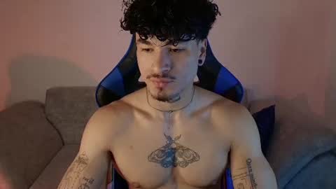 Snapshot of thomas_fit1 chatting on July 26, 12:34 pm Thomas 3 JUST STAY AND BE MY LAST LOVE online show from July 26, 12:34 pm