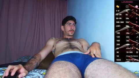 thomas_ks11 online show from September 12, 2:44 am