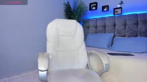 Thomas online show from March 9, 12:53 pm