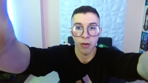 Thomas online show from December 9, 12:19 pm