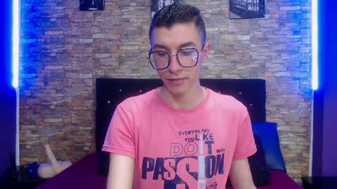 Thomas online show from January 2, 2:13 pm