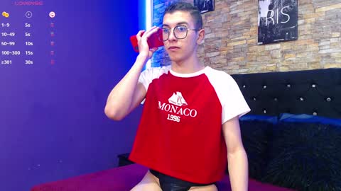 Thomas online show from January 8, 12:37 pm
