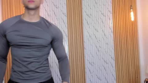 Thomas online show from November 22, 11:53 am