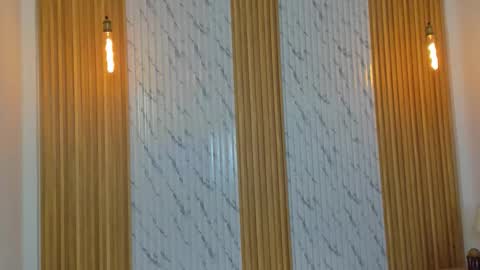 Thomas online show from December 3, 11:41 am