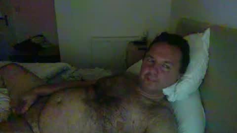 Snapshot of thomaspol chatting on June 24, 10:20 pm Tom online show from June 24, 10:20 pm