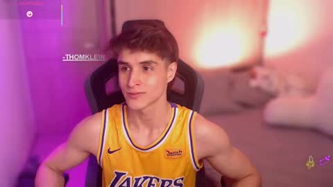 Thom Klein online show from September 11, 7:47 pm