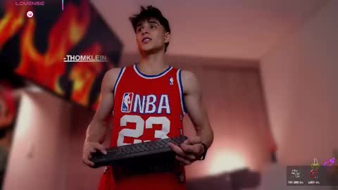 Thom Klein online show from September 15, 7:36 pm