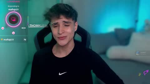 Thom Klein online show from September 18, 5:26 pm