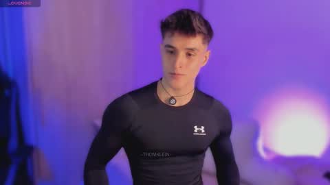 Thom Klein online show from February 6, 7:39 pm