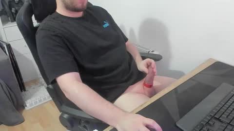 thommy2008 online show from February 6, 10:18 am