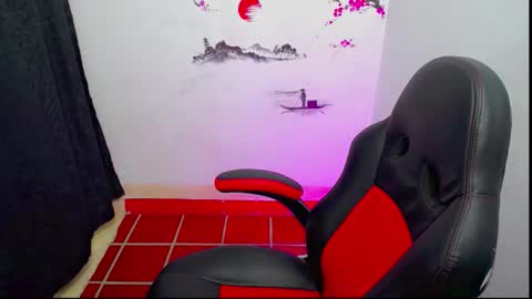 Thomas online show from November 10, 2:38 pm