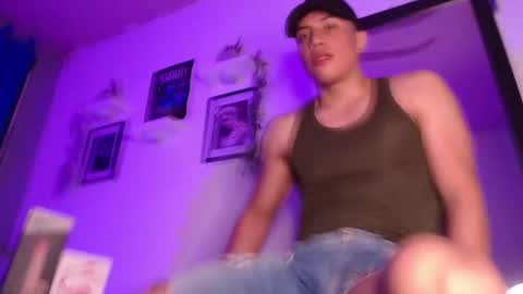 Thoms Every online show from December 14, 3:18 am