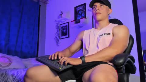 Thoms Every online show from September 10, 3:28 am