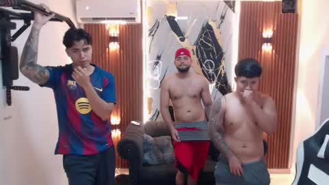 thomson_hot01 online show from June 6, 5:34 am