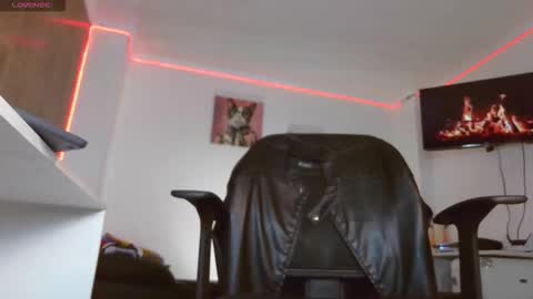 thonydupont online show from March 8, 12:52 am