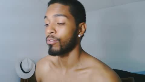 thonyy online show from February 6, 11:58 pm