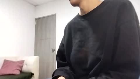 thonyy online show from October 13, 12:32 am