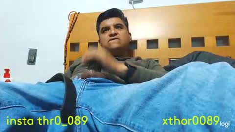 thor0200 online show from May 12, 5:48 am