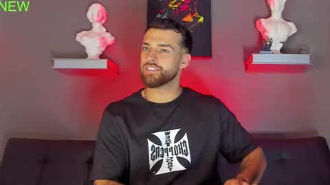 thor_evans online show from December 4, 11:24 pm