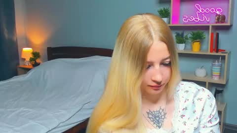 Snapshot of thoracarter chatting on May 31, 10:00 am thoracarter online show from May 31, 10:00 am
